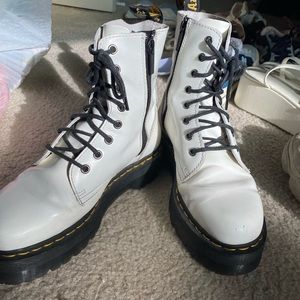 DR MARTEN jaydon boots
